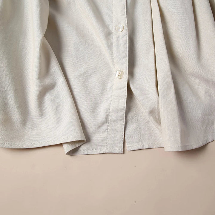 Olivia Bennet | Gathered Lantern Sleeve Blouse