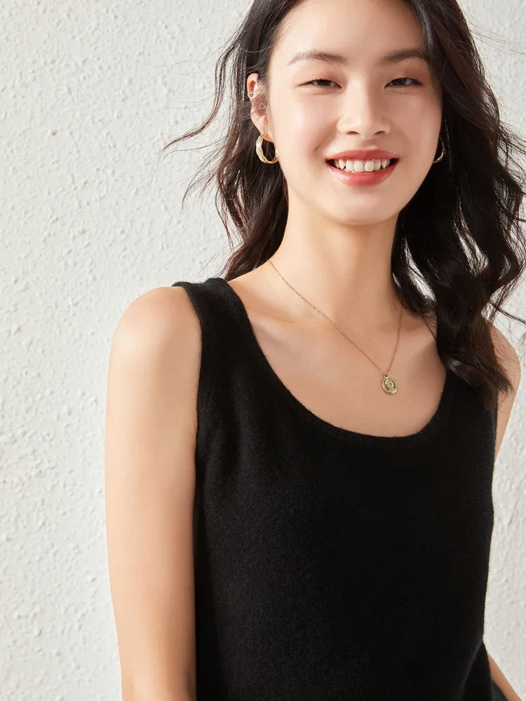 Olivia Bennet | Cashmere O-Neck Sweater for Women