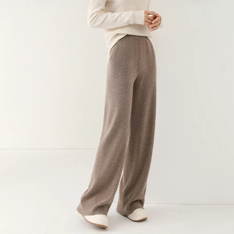 Olivia Bennet | Merino Sweats