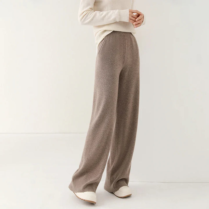 Olivia Bennet | Merino Sweats