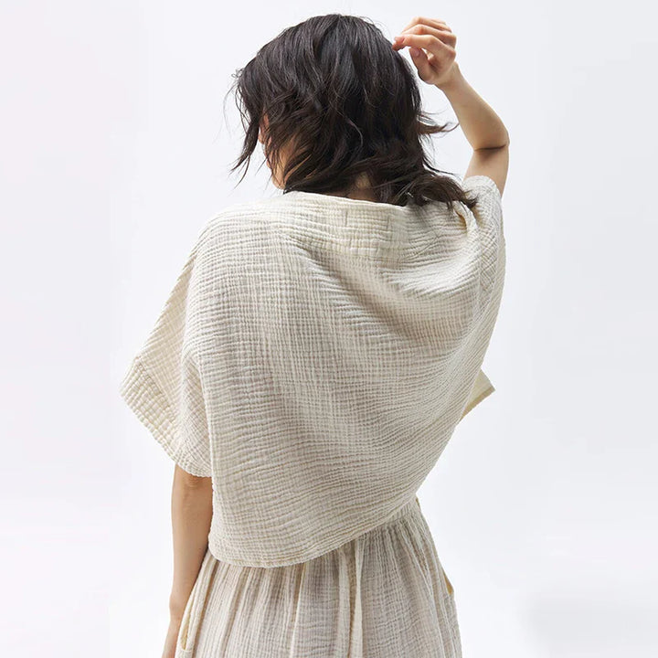Olivia Bennet | V-Neck Crop Tee for Women in Gauze Fabric