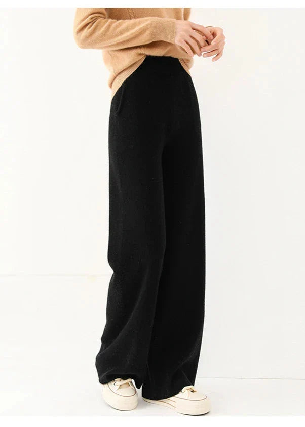 Olivia Bennet | Merino Sweats