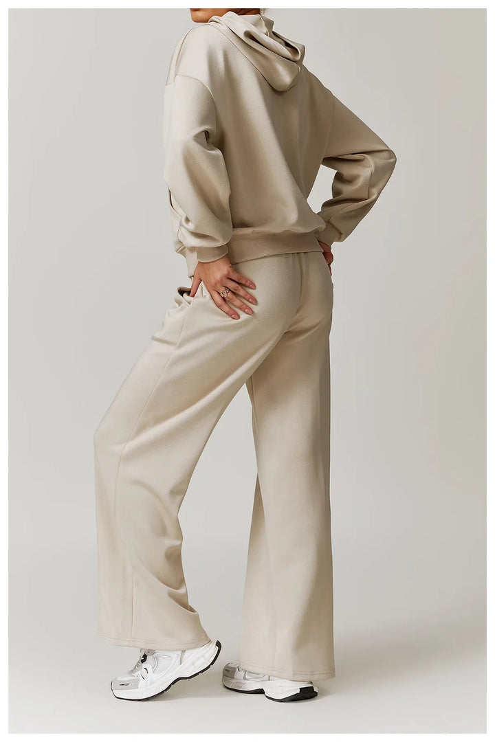 Olivia Bennet | High Rise Pant for Women in Black