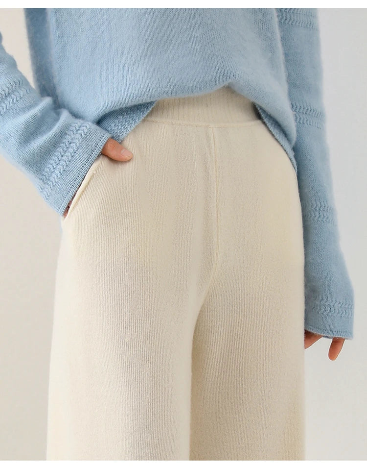Olivia Bennet | Merino Sweats