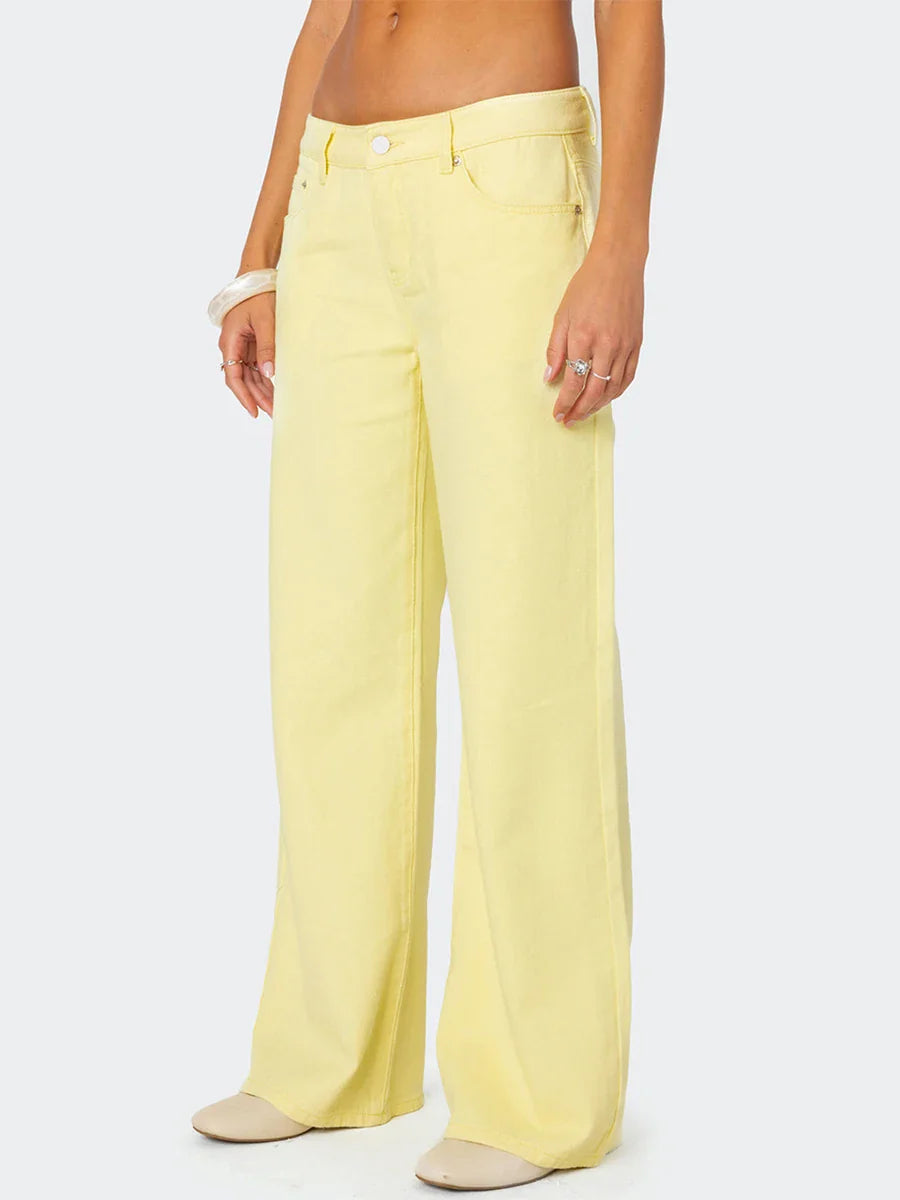 Olivia Bennet | Straight Jeans for Women in Denim