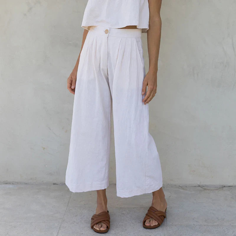 Olivia Bennet | Pleated Linen Culotte Pant
