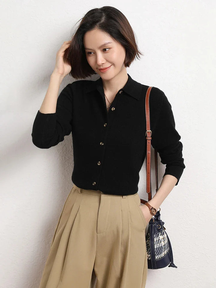 Olivia Bennet | Wool Polo for Women in Classic Fit, Navy