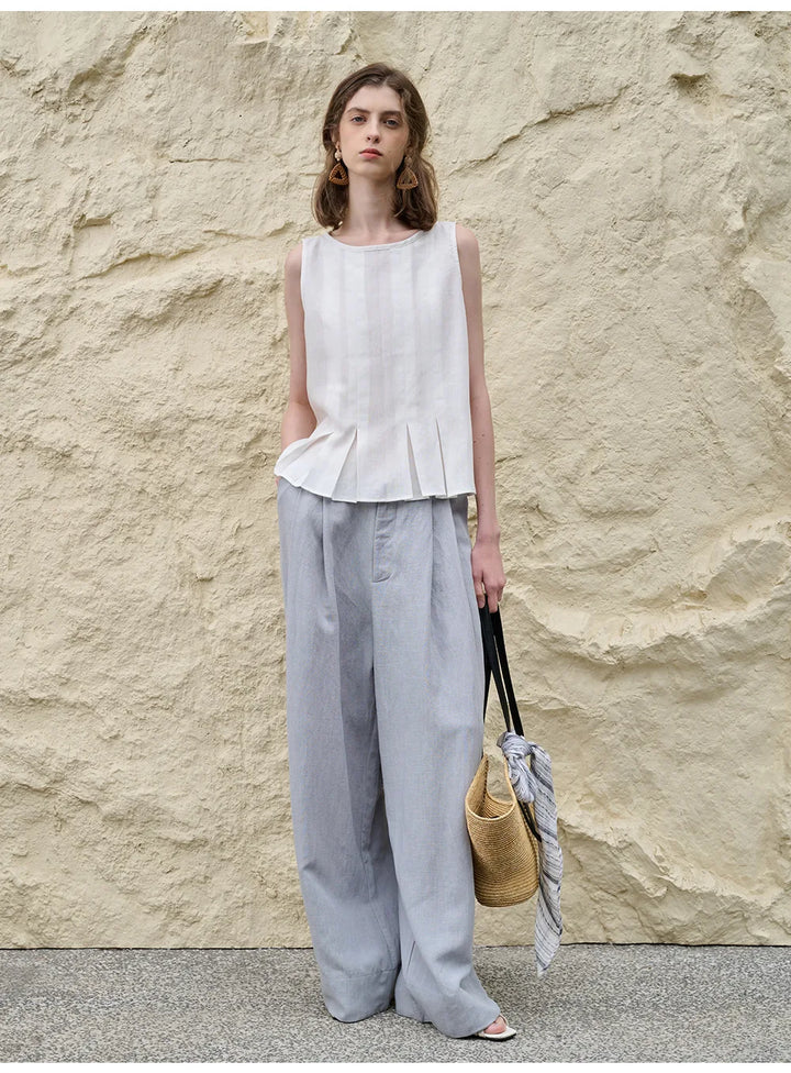 Olivia Bennet | Pleated Hem Linen Top