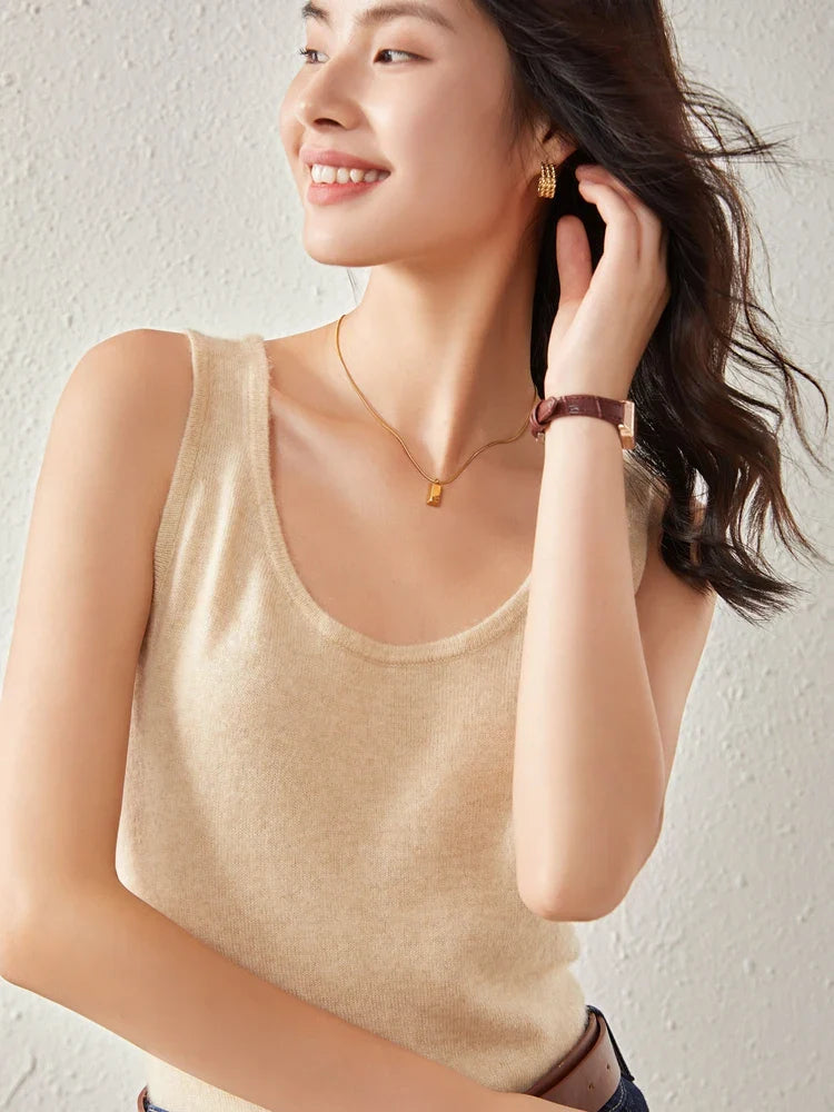 Olivia Bennet | Cashmere O-Neck Sweater for Women