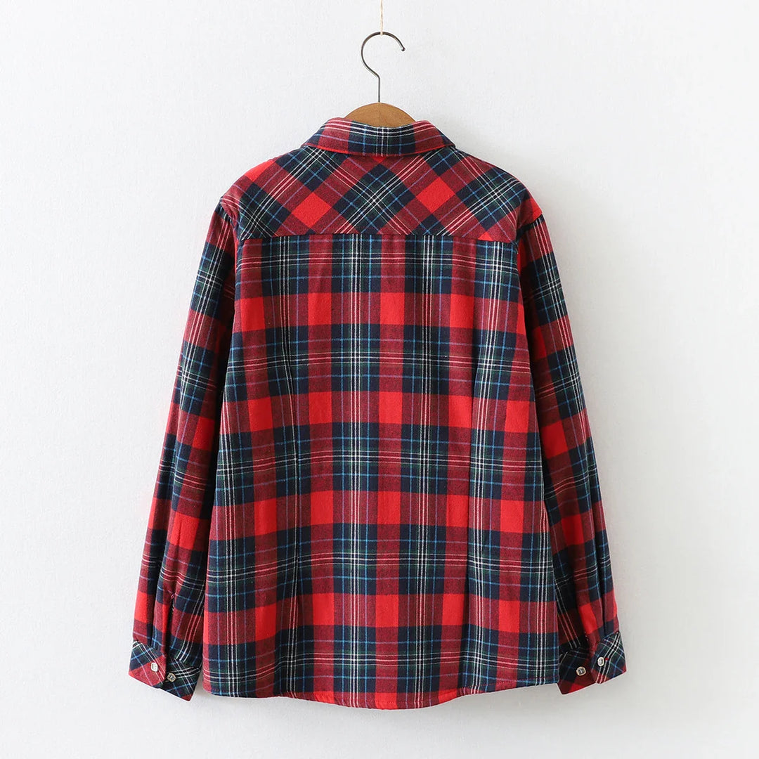 Olivia Bennet | Classic Plaid Throw Blanket