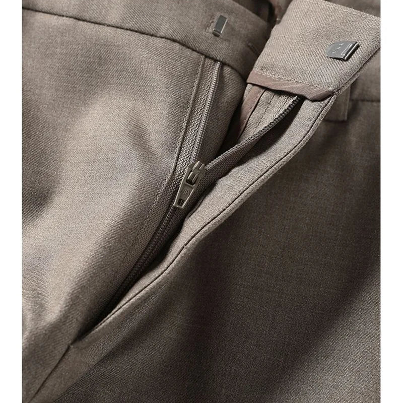Olivia Bennet | High-Waist Trousers for Women in Elegant Fit, Black