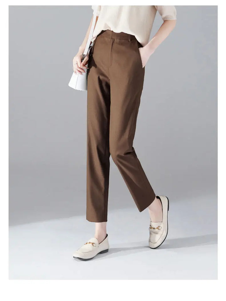 Olivia Bennet | High-Waist Trousers for Women in Elegant Fit, Black