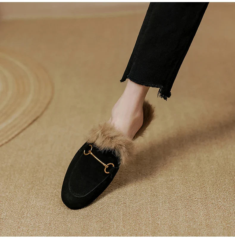 Olivia Bennet | Luxe Mule for Women in Leather, Slip-On, Black