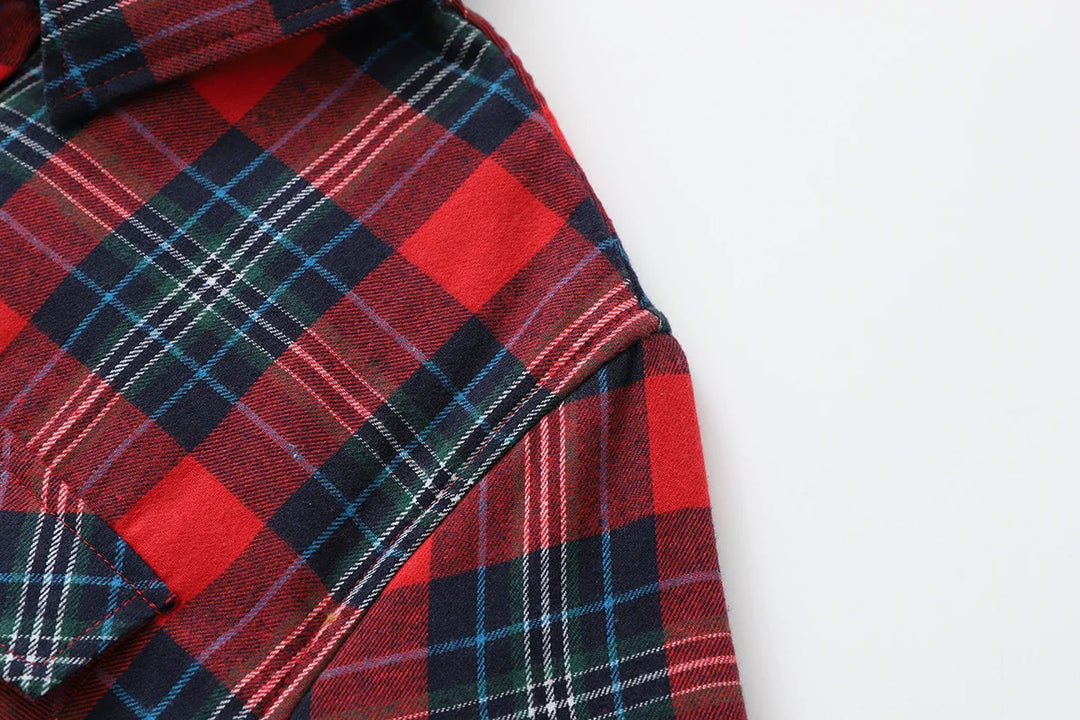Olivia Bennet | Classic Plaid Throw Blanket