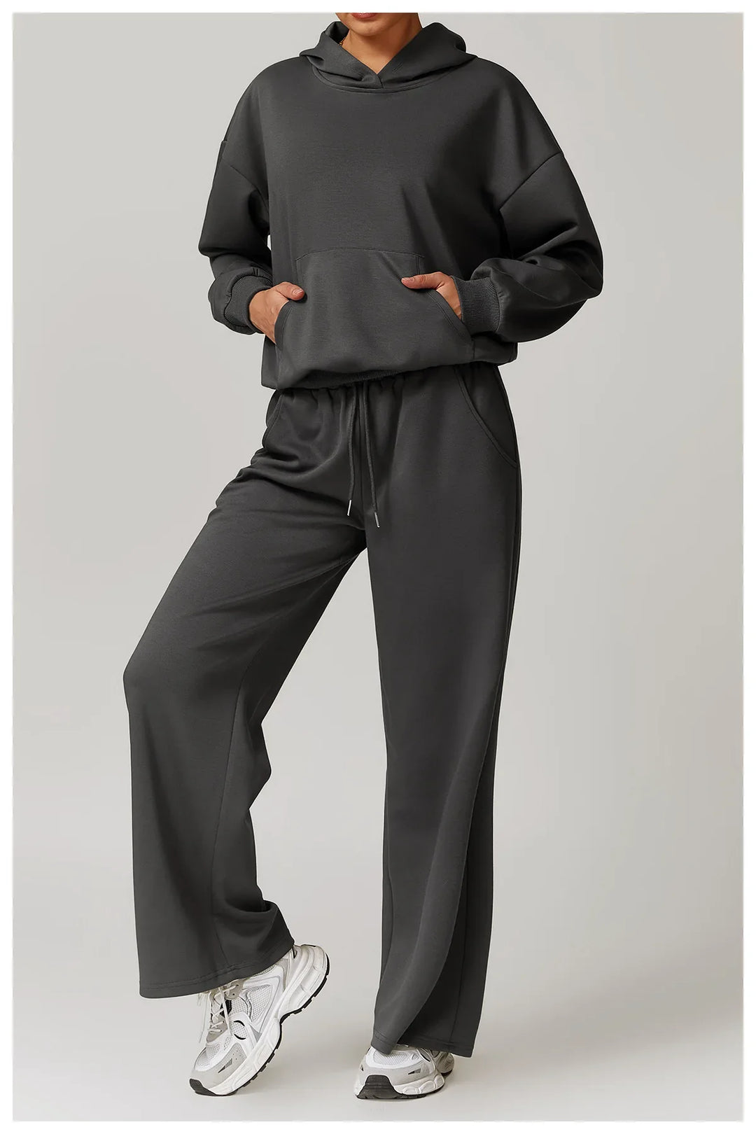 Olivia Bennet | High Rise Pant for Women in Black