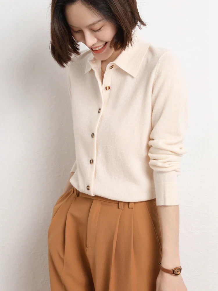 Olivia Bennet | Wool Polo for Women in Classic Fit, Navy