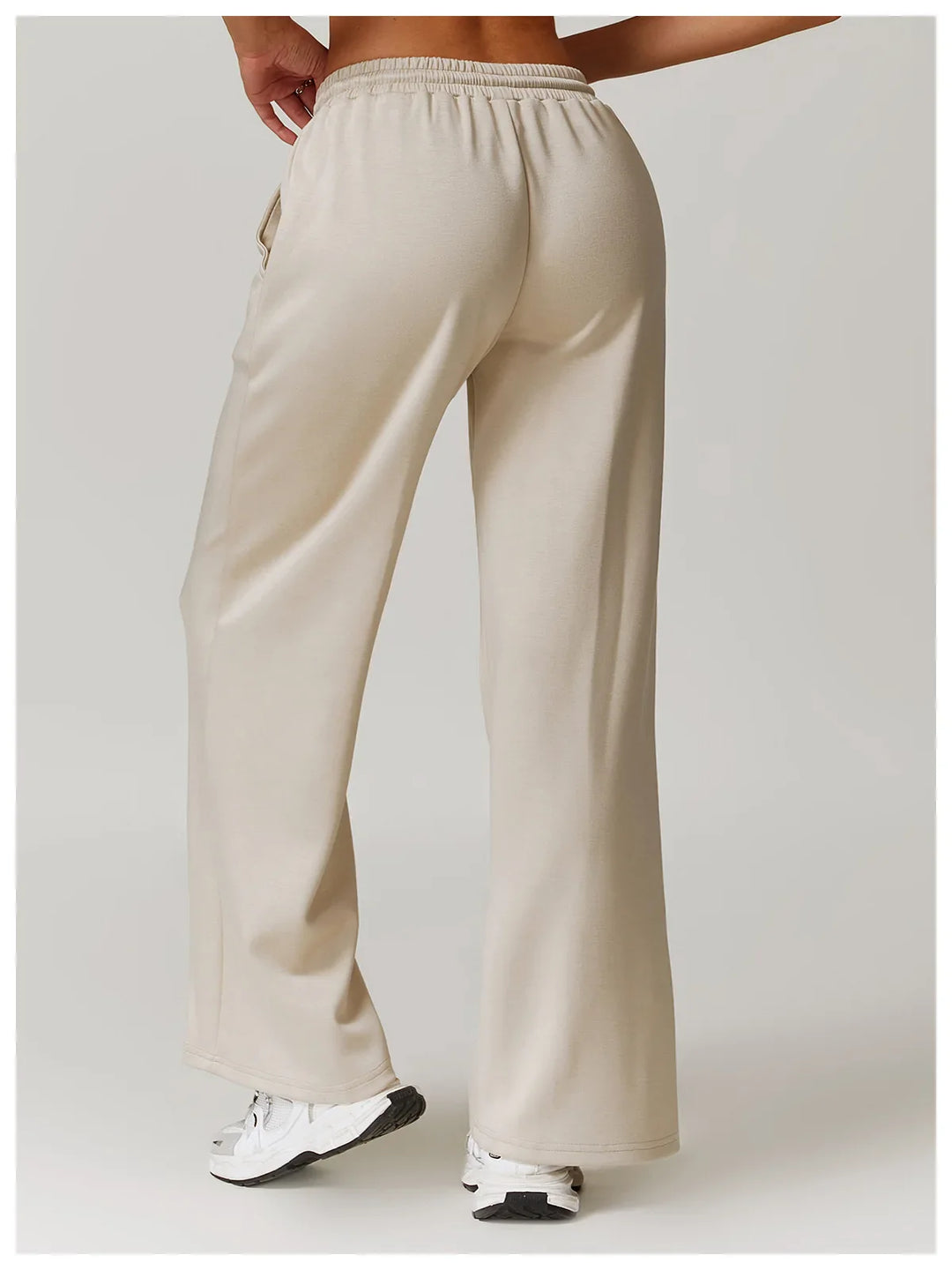 Olivia Bennet | High Rise Pant for Women in Black