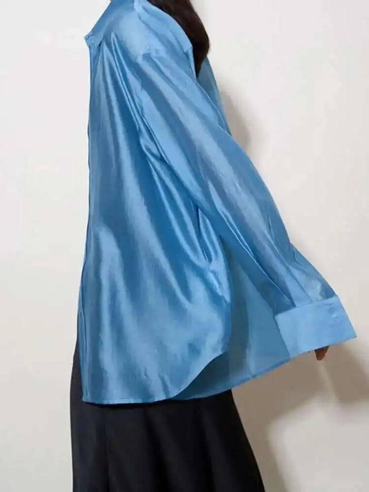 Olivia Bennet | Silk Poplin Blouse for Women in Flowing Fit
