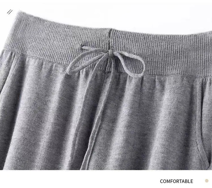 Olivia Bennet | Wool Pants for Women in Classic Fit, Gray