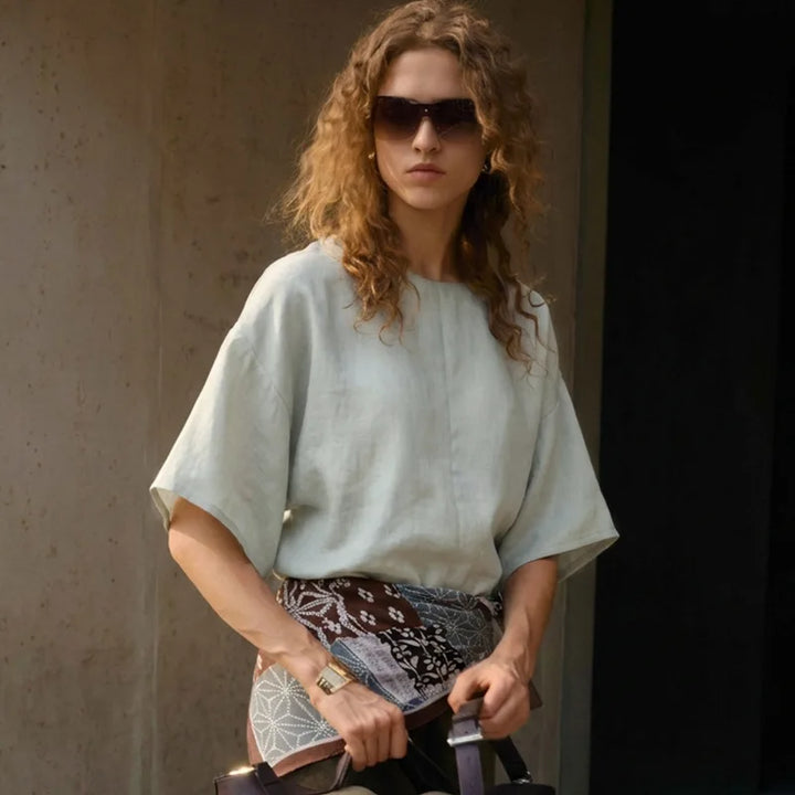 Olivia Bennet | Flared Sleeve Linen Pullover