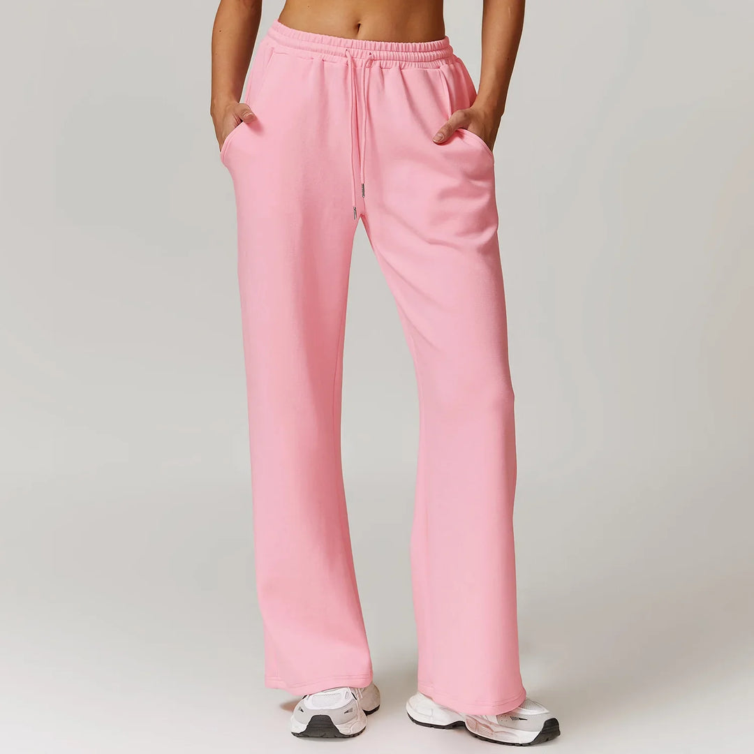 Olivia Bennet | High Rise Pant for Women in Black