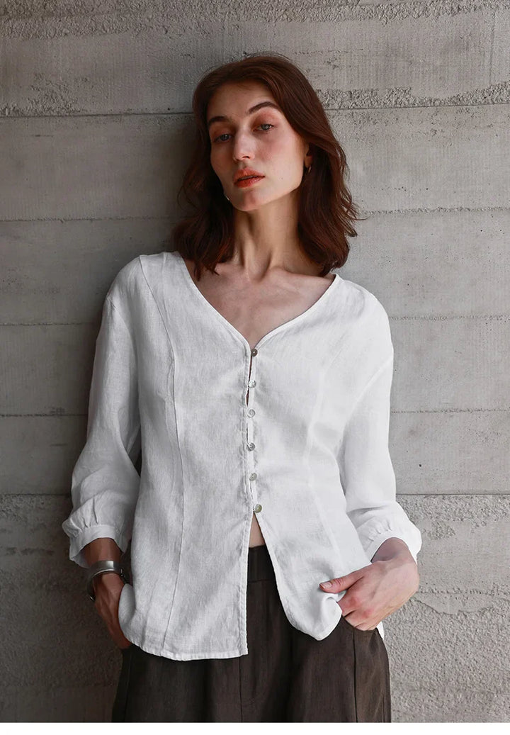 Olivia Bennet | Fitted V-Neck Linen Blouse