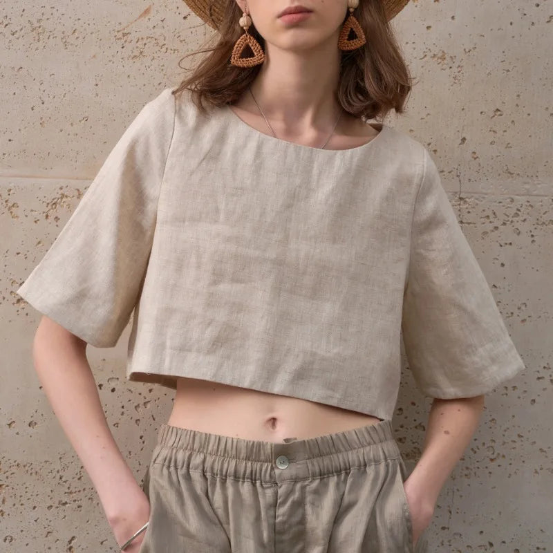 Olivia Bennet | Boxy Linen Crop Top