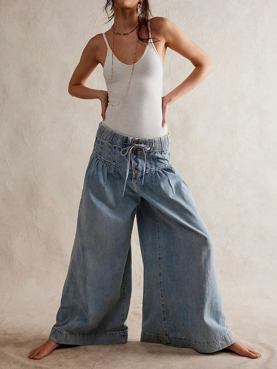 Olivia Bennet | Women's Chambray Pull-On Jeans