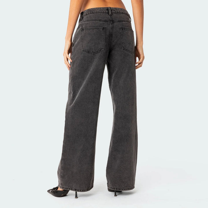 Olivia Bennet | Straight Jeans for Women in Denim