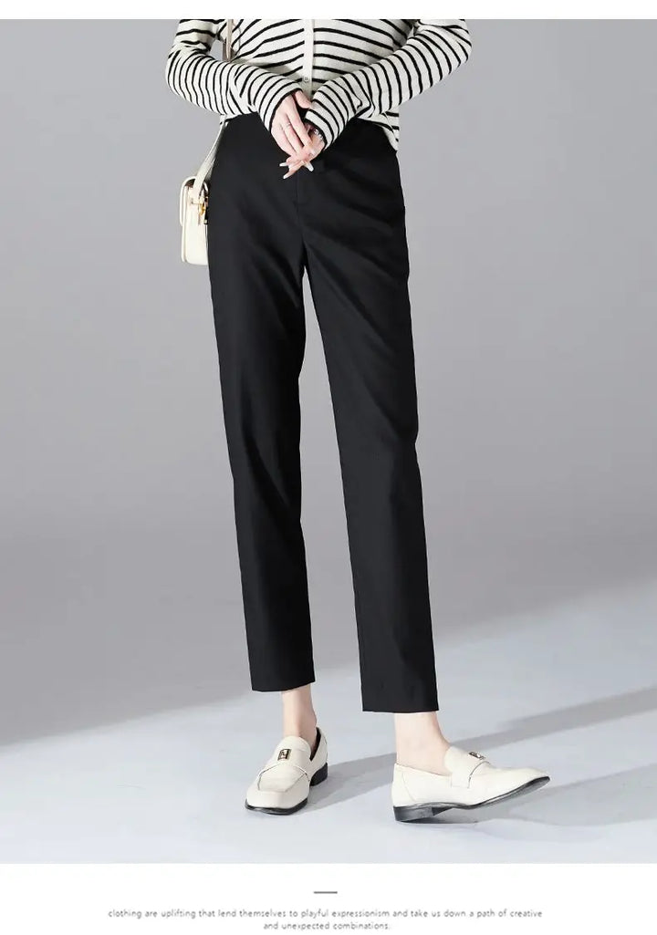 Olivia Bennet | High-Waist Trousers for Women in Elegant Fit, Black