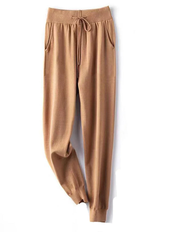 Olivia Bennet | Wool Pants for Women in Classic Fit, Gray