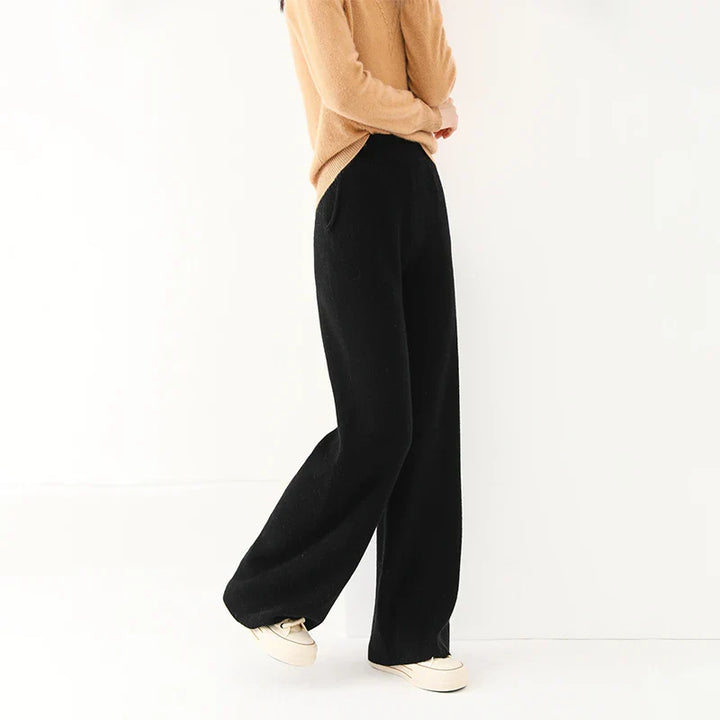 Olivia Bennet | Merino Sweats
