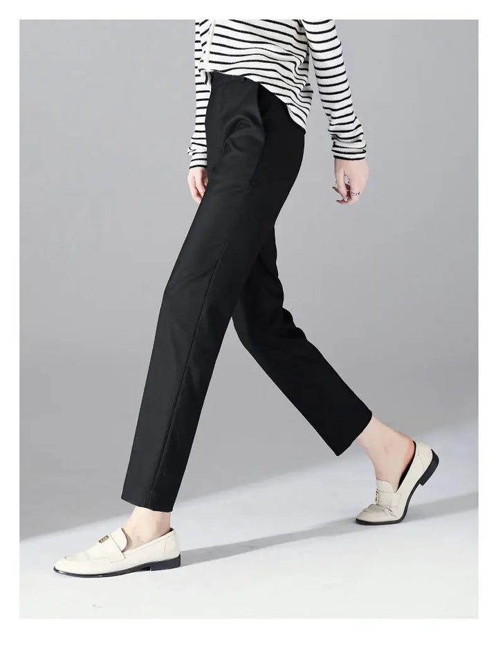Olivia Bennet | High-Waist Trousers for Women in Elegant Fit, Black