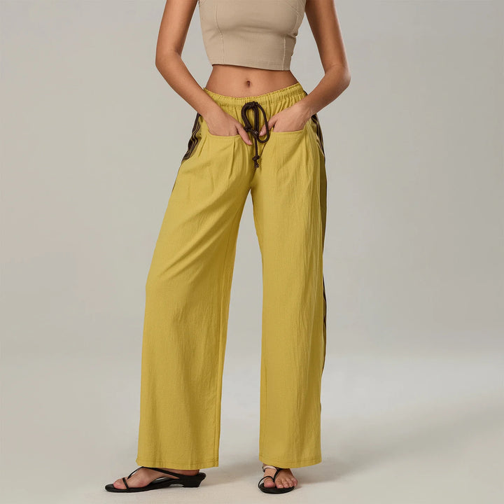 Olivia Bennet | Active Joggers for Women in Soft Fabric, Relaxed Fit, Black