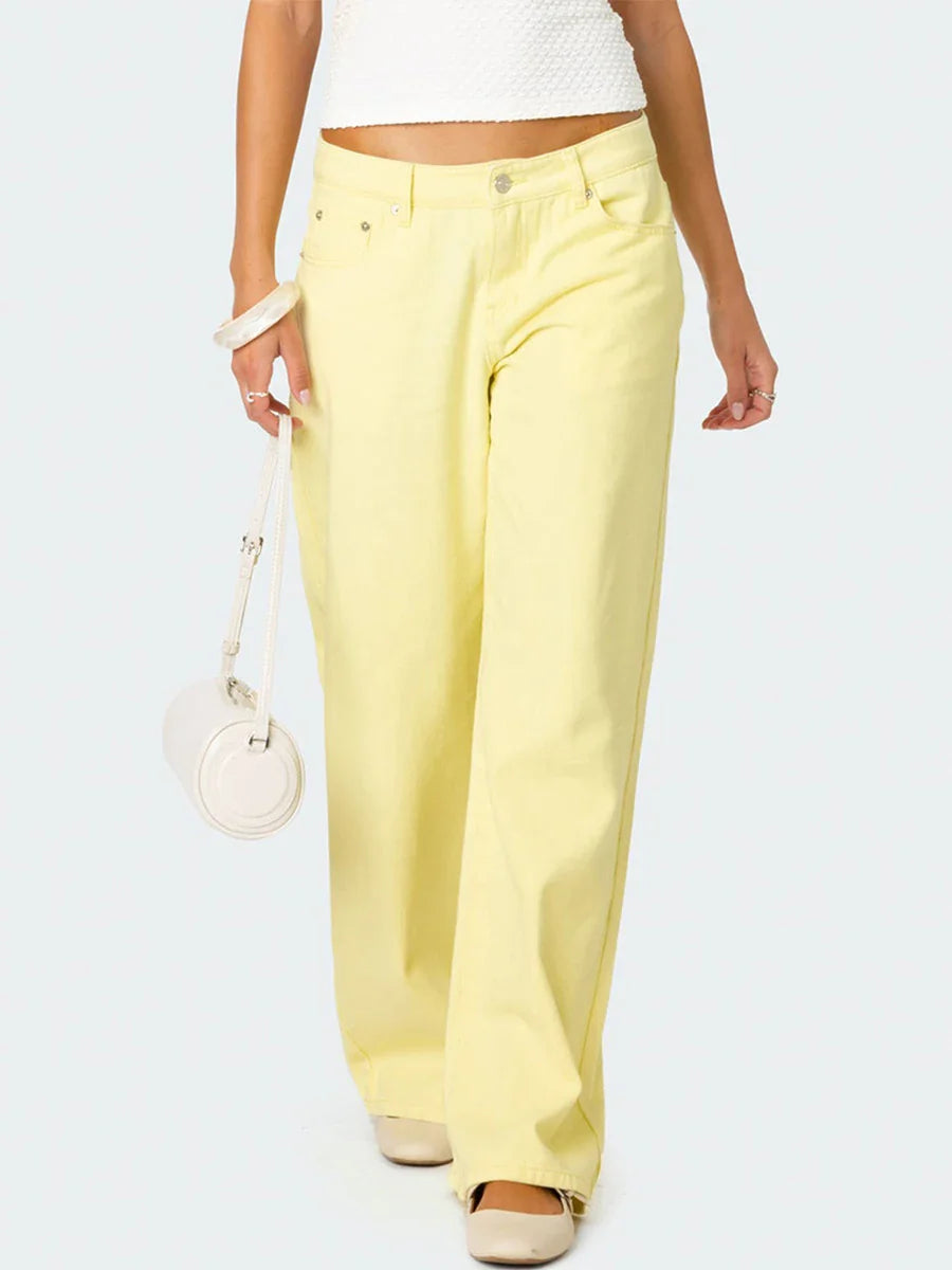 Olivia Bennet | Straight Jeans for Women in Denim