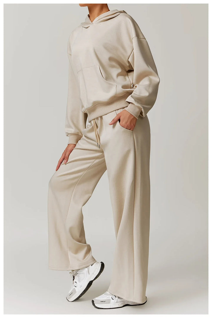 Olivia Bennet | High Rise Pant for Women in Black