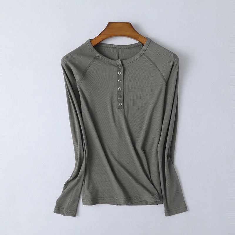 Olivia Bennet | Pop-Button Top for Women in Cotton, Fitted, White