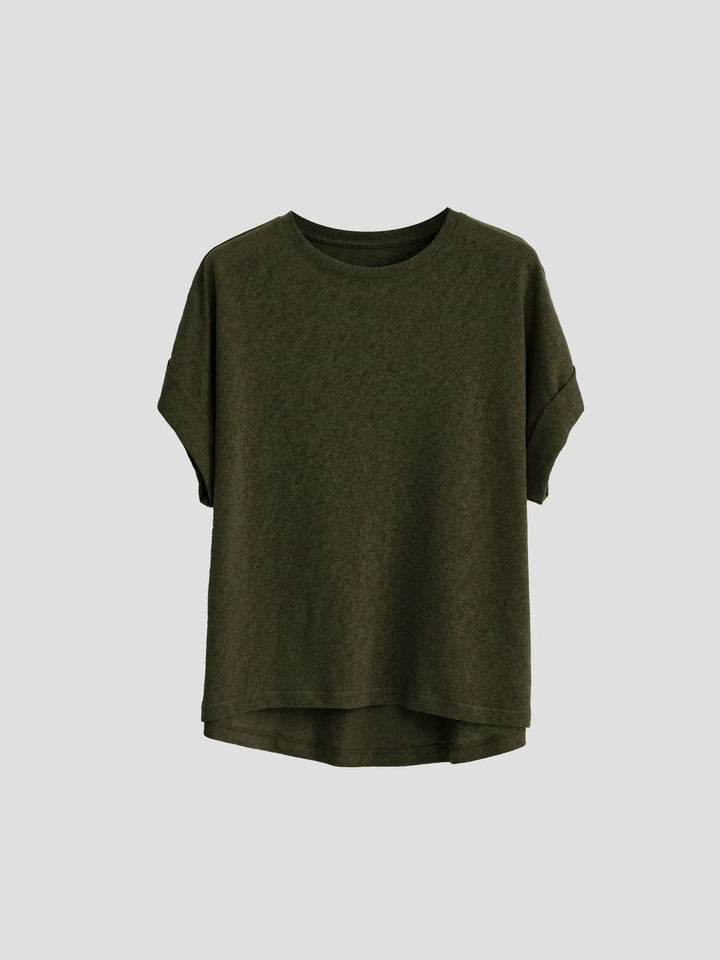 Olivia Bennet | Oversized Tee for Women in Soft Cotton with Rolled Cuff in White
