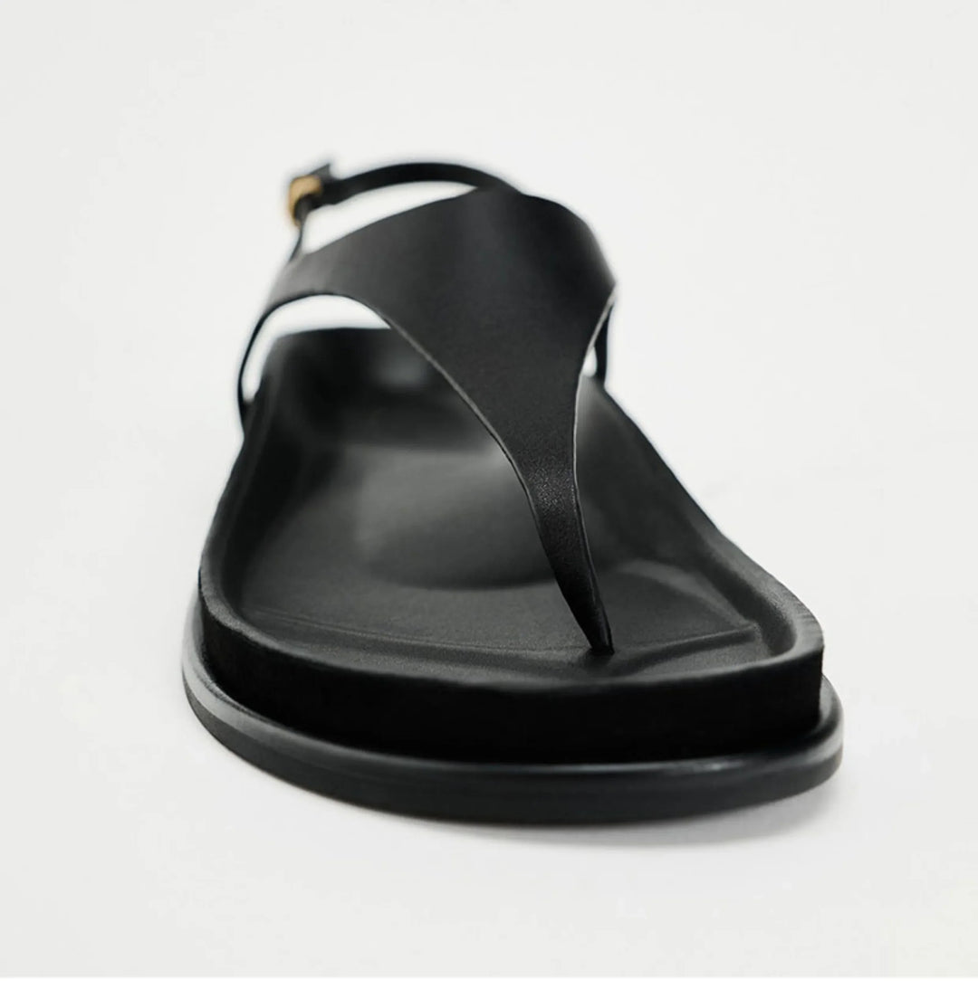 Olivia Bennet | Luxe Flats for Women in Black