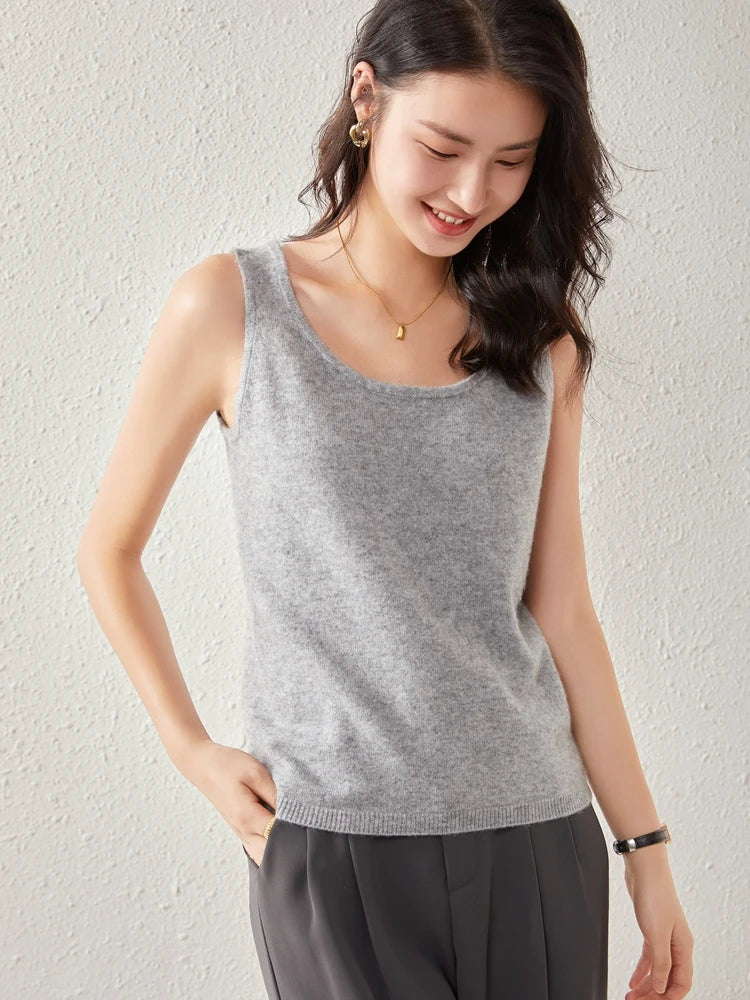 Olivia Bennet | Cashmere O-Neck Sweater for Women