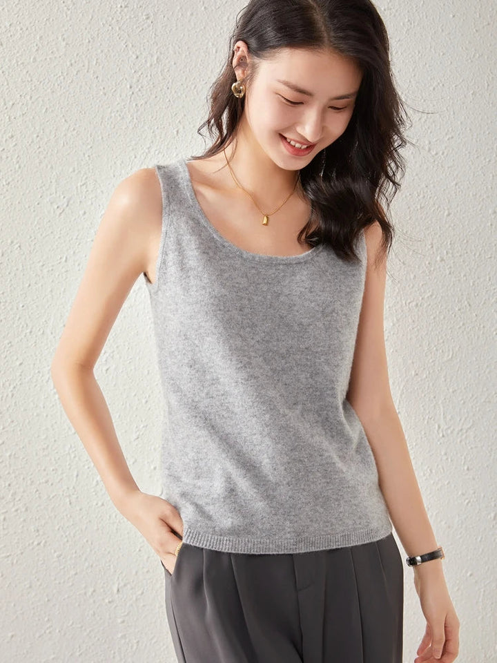 Olivia Bennet | Cashmere O-Neck Sweater for Women