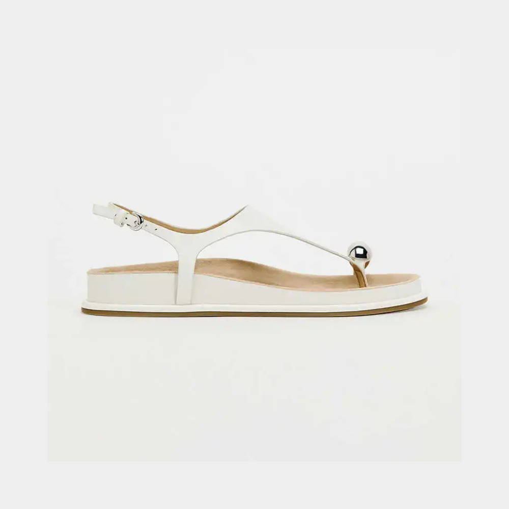Olivia Bennet | Luxe Flats for Women in Black