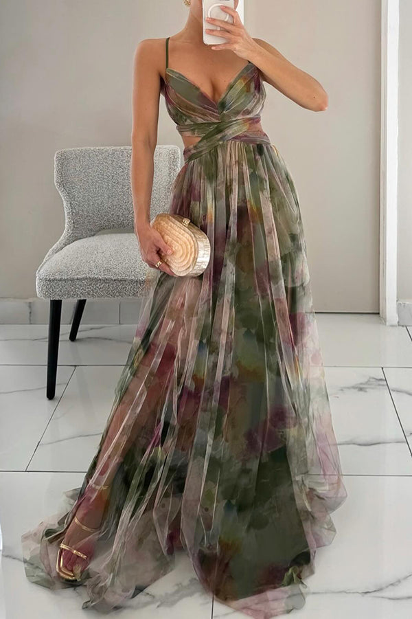 | Maxi Dress - Elegant Pleated
