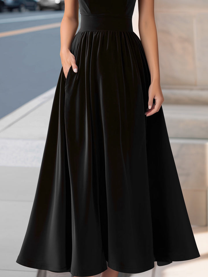 Olivia Bennet | Boat-Neck A-Line Velvet Gown