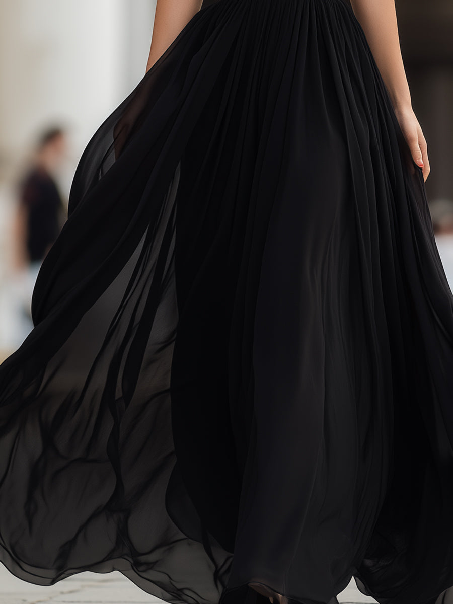 Olivia Bennet | Black Halter Neck Pleated Chiffon Maxi Dress