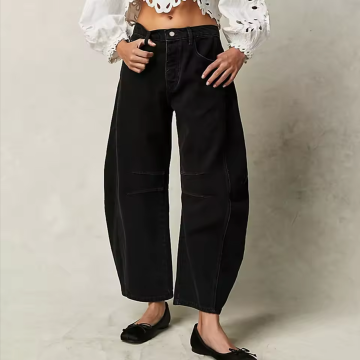 Olivia Bennet | Barrel-Leg Denim Jeans for Women