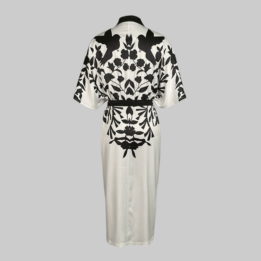 Olivia Bennet | Half Sleeves Flower Print Printed Tied Waist V-Neck Midi Dresses