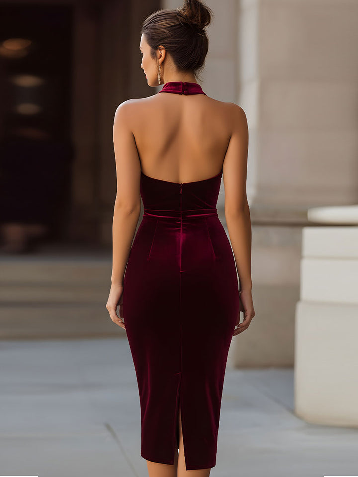 Olivia Bennet | Burgundy Halter-Neck Bodycon Velvet Dress