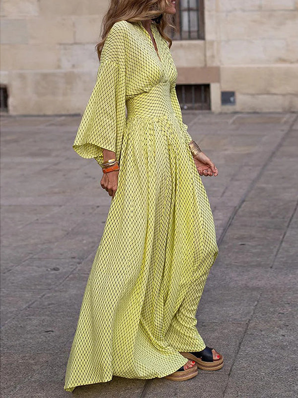 Olivia Bennet | Raglan Sleeve Pleated Split-Joint V-Neck Maxi Dresses