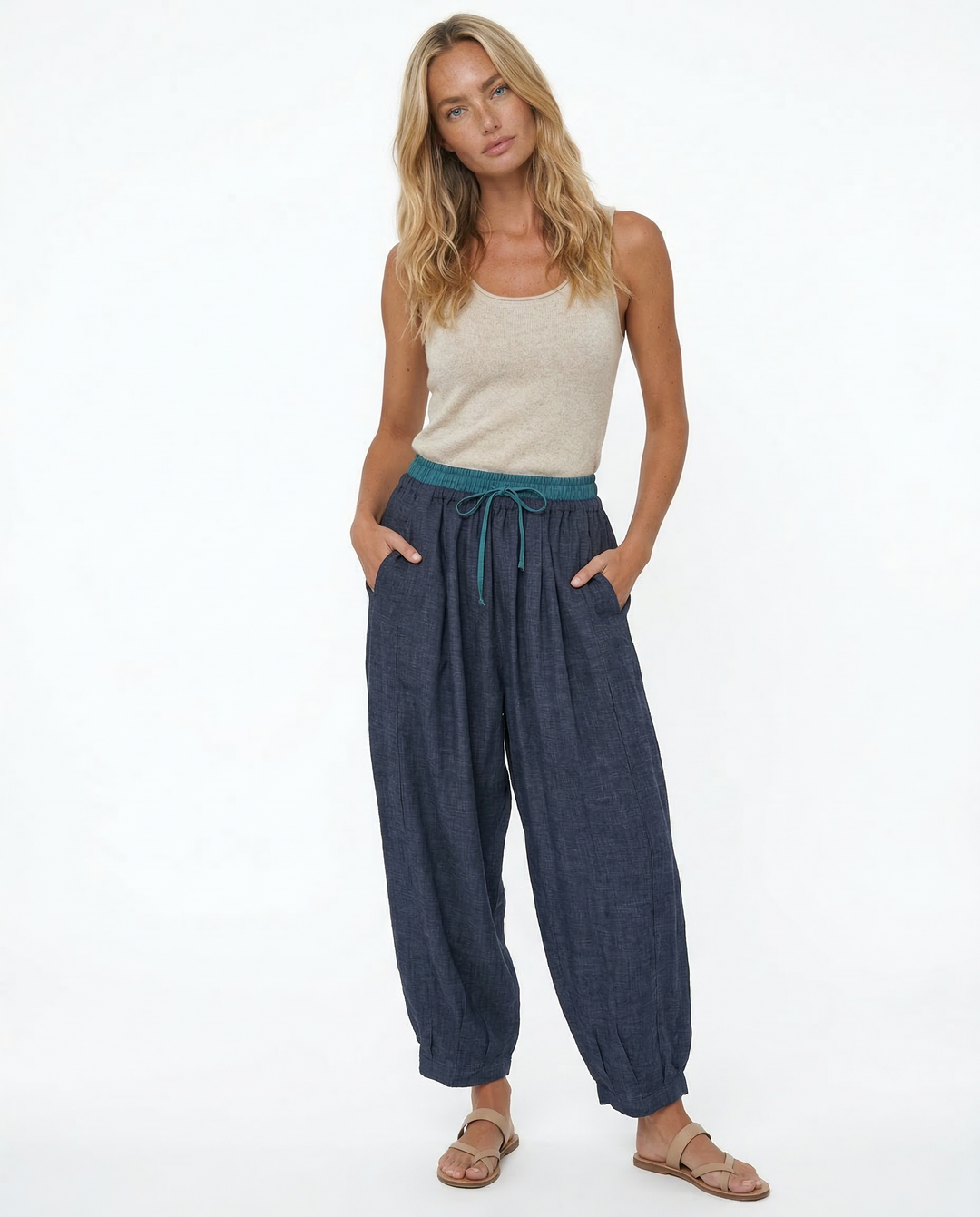 Olivia Bennet | Linen Trousers for Women in Natural Fit, Beige